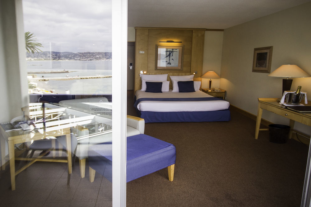 Garden Beach Hotel Ζουάν λε Πιν Εξωτερικό φωτογραφία